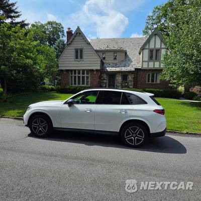 2023 Mercedes-Benz GLC 300 4MATIC - zdjęcie 17 z 58 - miniatura
