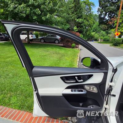 2023 Mercedes-Benz GLC 300 4MATIC - zdjęcie 50 z 58 - miniatura