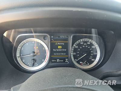 2019 Nissan TITAN SV Crew Cab Short Bed - zdjęcie 12 z 35 - miniatura