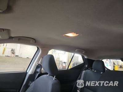 2024 Nissan Kicks S - zdjęcie 18 z 32 - miniatura