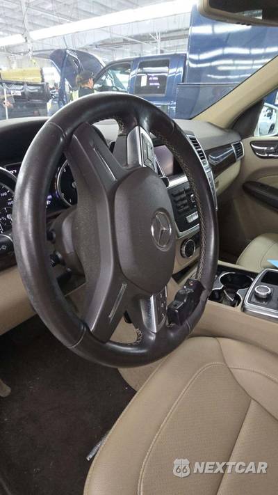 2013 Mercedes-Benz ML 350 - zdjęcie 27 z 31 - miniatura