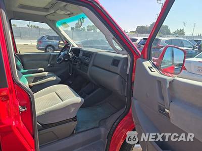 2001 Volkswagen EuroVan MV 115.0" WB - zdjęcie 8 z 37 - miniatura