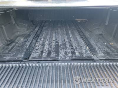 2017 Nissan TITAN Platinum Reserve Crew Cab Extra Short Bed - zdjęcie 16 z 50 - miniatura
