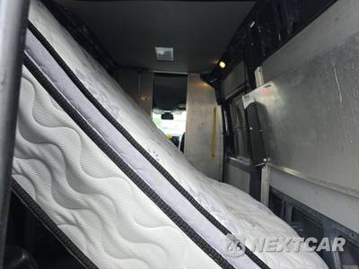 2019 Mercedes-Benz Sprinter 2500 Crew Van High Roof 144.0" WB - zdjęcie 15 z 31 - miniatura