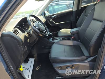 2018 Volkswagen Tiguan SE - zdjęcie 7 z 38 - miniatura