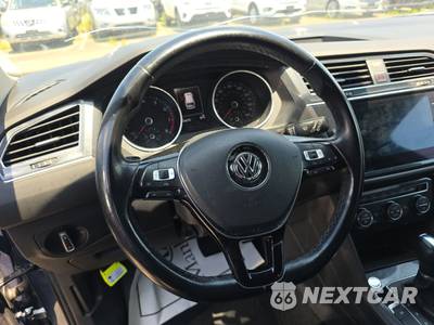 2018 Volkswagen Tiguan SE - zdjęcie 10 z 38 - miniatura