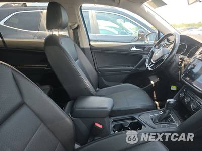 2018 Volkswagen Tiguan SE - zdjęcie 8 z 38 - miniatura