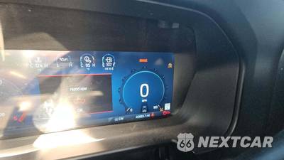 2025 Ford Super Duty F-350 Platinum Crew Cab Long Bed DRW - zdjęcie 42 z 45 - miniatura