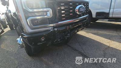 2025 Ford Super Duty F-350 Platinum Crew Cab Long Bed DRW - zdjęcie 29 z 45 - miniatura