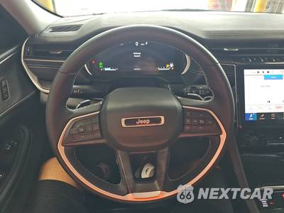 2023 Jeep Grand Cherokee L Limited - zdjęcie 10 z 34 - miniatura