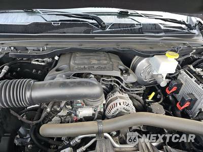 2022 Ram 1500 Laramie Crew Cab Short Bed - zdjęcie 15 z 26 - miniatura