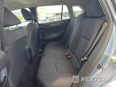 2024 Toyota Corolla Cross LE - zdjęcie 13 z 19 - miniatura
