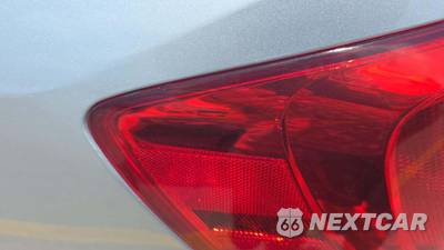 2014 Volkswagen Jetta SE Sedan - zdjęcie 22 z 37 - miniatura