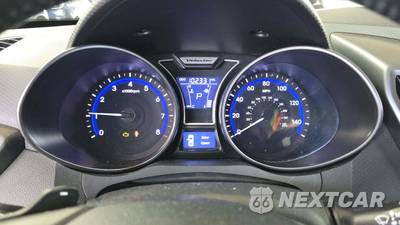 2015 Hyundai Veloster Turbo - zdjęcie 17 z 38 - miniatura