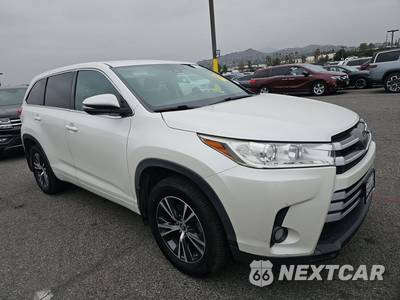 2018 Toyota Highlander LE Plus - zdjęcie 3 z 40 - miniatura