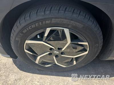 2024 Hyundai IONIQ 5 SEL - zdjęcie 17 z 30 - miniatura