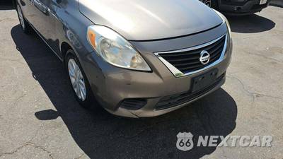 2013 Nissan Versa 1.6 SV - zdjęcie 27 z 34 - miniatura