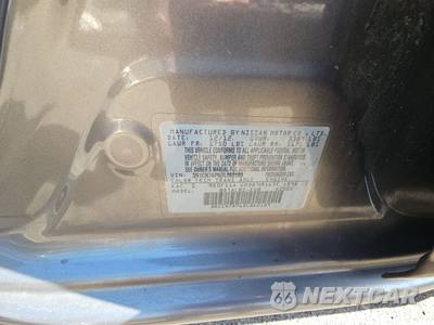 2013 Nissan Versa 1.6 SV - zdjęcie 14 z 34 - miniatura