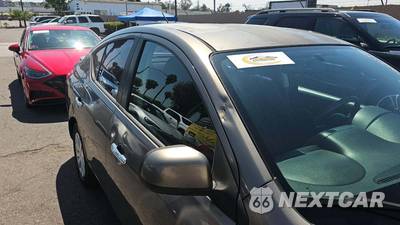 2013 Nissan Versa 1.6 SV - zdjęcie 25 z 34 - miniatura