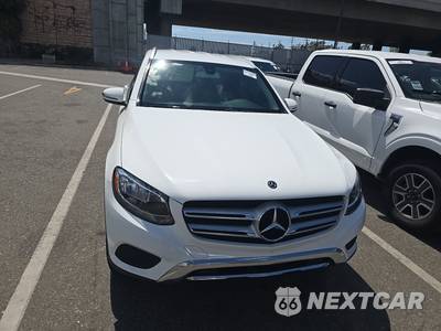 2017 Mercedes-Benz GLC 300 - zdjęcie 2 z 25 - miniatura