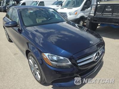 2018 Mercedes-Benz C 300 4MATIC Sedan - zdjęcie 3 z 21 - miniatura