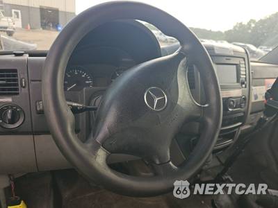 2018 Mercedes-Benz Sprinter 2500 Cargo Van High Roof 170.3" WB - zdjęcie 10 z 45 - miniatura
