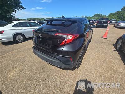 2021 Toyota C-HR XLE - zdjęcie 4 z 22 - miniatura