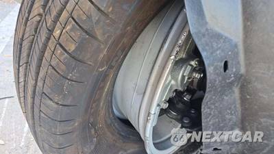 2026 Toyota Corolla Cross LE - zdjęcie 18 z 30 - miniatura