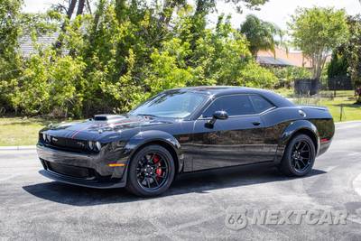 2023 Dodge Challenger R/T Scat Pack Widebody - zdjęcie 11 z 13 - miniatura