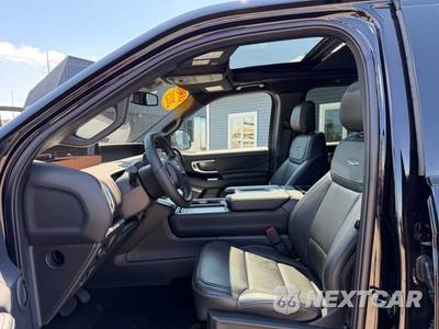 2025 Ford Expedition Platinum - zdjęcie 10 z 61 - miniatura