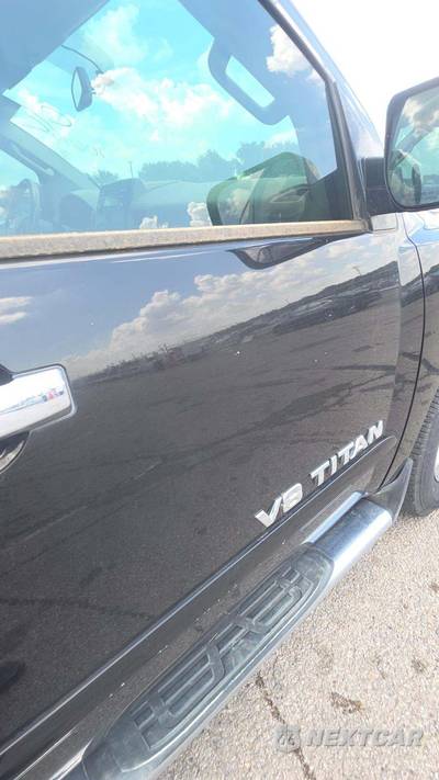 2013 Nissan TITAN SV Crew Cab Short Bed - zdjęcie 31 z 43 - miniatura