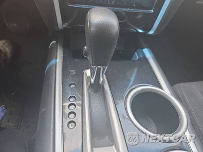 2016 Nissan Pathfinder S - zdjęcie 14 z 18 - miniatura