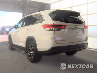 2019 Toyota Highlander LE - zdjęcie 6 z 25 - miniatura