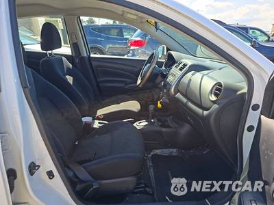 2012 Nissan Versa 1.6 SV Sedan - zdjęcie 8 z 29 - miniatura