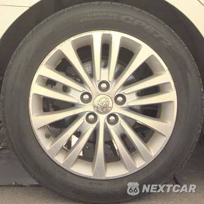 2013 Toyota Avalon Hybrid Limited - zdjęcie 32 z 43 - miniatura