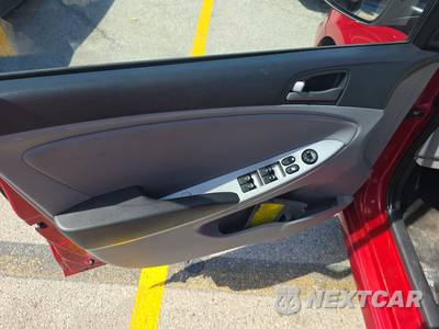 2015 Hyundai Accent GLS Sedan - zdjęcie 9 z 22 - miniatura