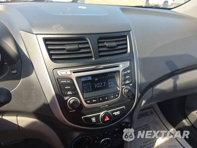 2015 Hyundai Accent GLS Sedan - zdjęcie 11 z 22 - miniatura