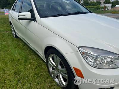 2011 Mercedes-Benz C 300 4MATIC - zdjęcie 29 z 31 - miniatura