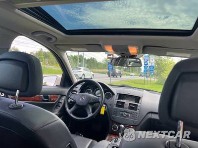 2011 Mercedes-Benz C 300 4MATIC - zdjęcie 11 z 31 - miniatura