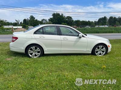 2011 Mercedes-Benz C 300 4MATIC - zdjęcie 8 z 31 - miniatura