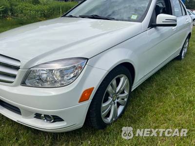 2011 Mercedes-Benz C 300 4MATIC - zdjęcie 27 z 31 - miniatura