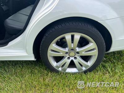 2011 Mercedes-Benz C 300 4MATIC - zdjęcie 16 z 31 - miniatura