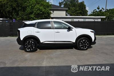 2026 Nissan Kicks SV - zdjęcie 6 z 18 - miniatura