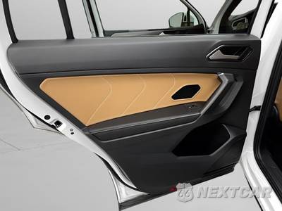 2023 Volkswagen Tiguan SE - zdjęcie 38 z 43 - miniatura