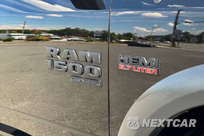 2022 Ram 1500 Classic Warlock Crew Cab Short Bed - zdjęcie 11 z 41 - miniatura