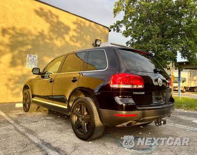 2004 Volkswagen Touareg - zdjęcie 9 z 32 - miniatura