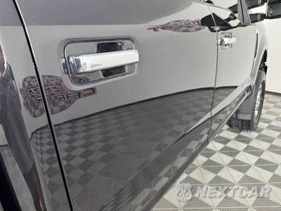 2019 Ford Super Duty F-350 Lariat Crew Cab Medium Bed - zdjęcie 27 z 45 - miniatura