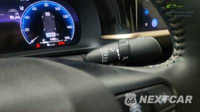 2024 Toyota Crown XLE - zdjęcie 42 z 50 - miniatura