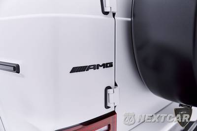 2025 Mercedes-Benz AMG G 63 4MATIC - zdjęcie 38 z 50 - miniatura