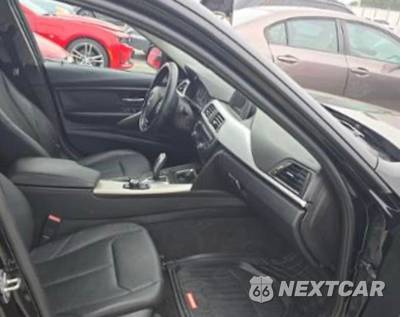 2014 BMW 3 Series Sedan 320i - zdjęcie 3 z 7 - miniatura